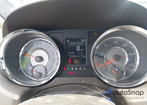 2012 Chrysler Town & Country Touring-L z USA, uszkodzony, nr VIN 2C4RC1CG5CR287603